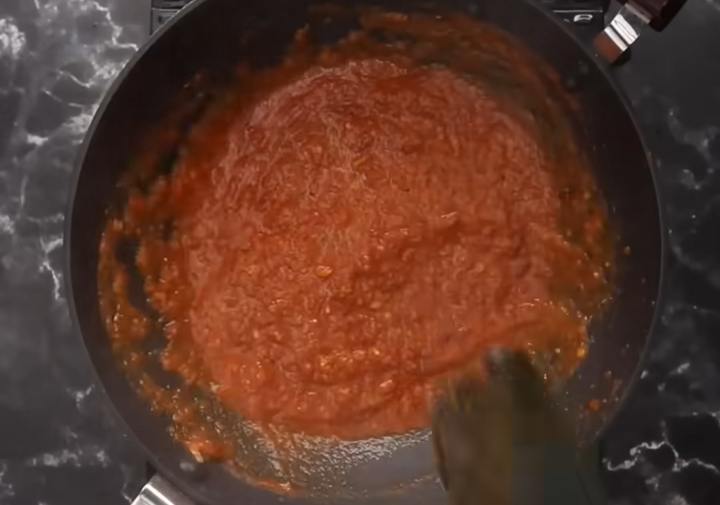Restaurant style Red Sauce Pasta
